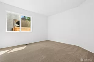 2489 239th Pl NE, Sammamish, WA 98074 - Photo 19