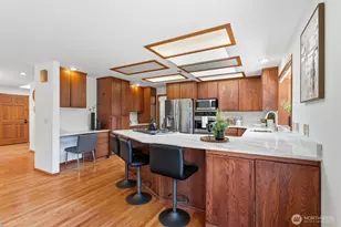 10020 178th Ave SE, Renton, WA 98059 - Photo 9