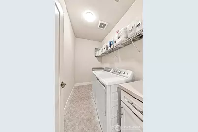 18630 Greenwood Place E, Bonney Lake, WA 98391 - Photo 27