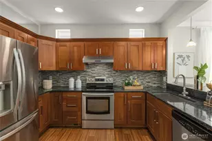 1919 25th Ave NE, Issaquah, WA 98029 - Photo 11