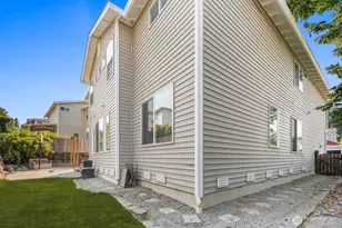14020 SE 282nd St, Kent, WA 98042 - Photo 11