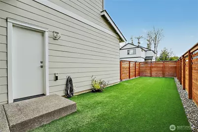 15137 Tyee Drive E, Bonney Lake, WA 98391 - Photo 33