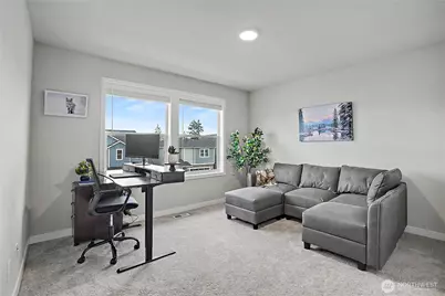 15137 Tyee Drive E, Bonney Lake, WA 98391 - Photo 21