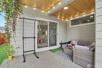 15137 Tyee Drive E, Bonney Lake, WA 98391 - Photo 29