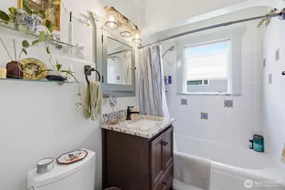 5060 Renton Avenue S, Seattle, WA 98118 - Photo 19