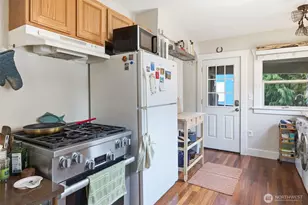 5060 Renton Ave S, Seattle, WA 98118 - Photo 9