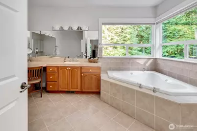 6477 Cultus Bay Road, Clinton, WA 98236 - Photo 17