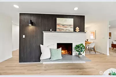 2538 NE 107th Street, Seattle, WA 98125 - Photo 3