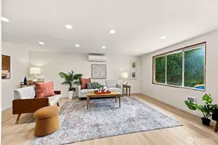 2538 NE 107th St, Seattle, WA 98125 - Photo 5