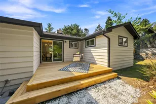 2538 NE 107th St, Seattle, WA 98125 - Photo 23