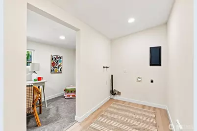 2538 NE 107th Street, Seattle, WA 98125 - Photo 13