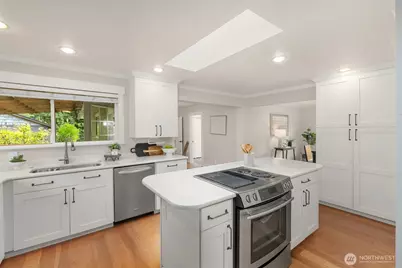 430 Ericksen Avenue NE, Bainbridge Island, WA 98110 - Photo 13