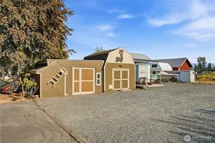 23815 SE 448th St, Enumclaw, WA 98022 - Photo 27