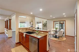 328 Barry Loop, Mount Vernon, WA 98274 - Photo 9