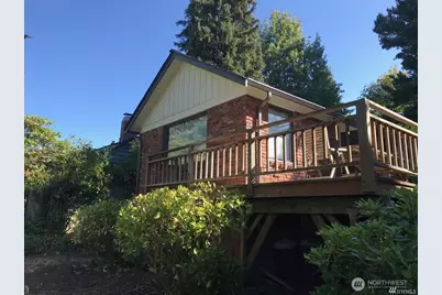 3222 30th Avenue W, Seattle, WA 98199 - Photo 1