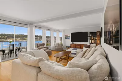 1758 Dexter Avenue N #6, Seattle, WA 98109 - Photo 9