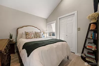 2430 Oakes Avenue, Everett, WA 98201 - Photo 13