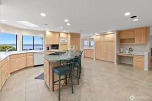 505 S Marine View Way, Federal Way, WA 98003 - Photo 11