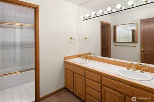 13905 212th Dr NE, Woodinville, WA 98077 - Photo 27