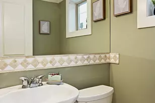 2502 N 50th St, Seattle, WA 98103 - Photo 13