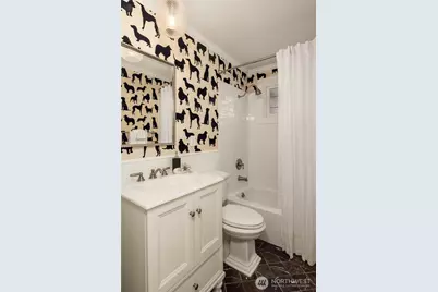 716 15th Avenue E, Seattle, WA 98112 - Photo 23