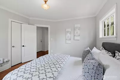 1828 NE Ravenna Boulevard, Seattle, WA 98105 - Photo 11