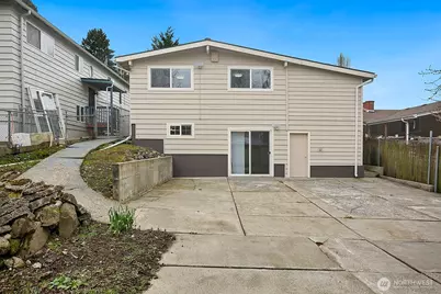 7226 33rd Avenue S, Seattle, WA 98118 - Photo 1