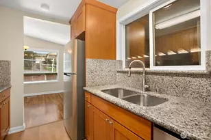 7226 33rd Ave S, Seattle, WA 98118 - Photo 9