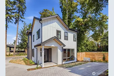 9012 124th Lane NE, Kirkland, WA 98033 - Photo 1
