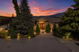 36315 SE Saint Andrews Ln, Snoqualmie, WA 98065 - Photo 1