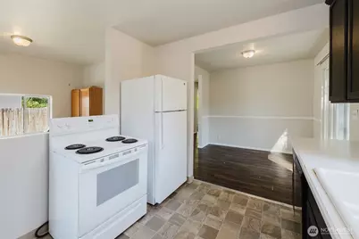 1141 West Avenue, Port Orchard, WA 98366 - Photo 11
