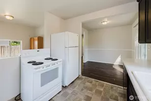 1141 West Ave, Port Orchard, WA 98366 - Photo 11