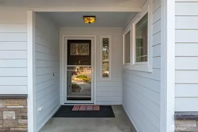 1925 NE 8th Avenue, Oak Harbor, WA 98277 - Photo 5