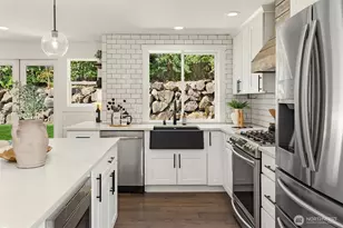 3745 248th Ave SE, Sammamish, WA 98029 - Photo 11