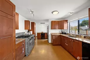 28046 121st Ave SE, Kent, WA 98030 - Photo 7