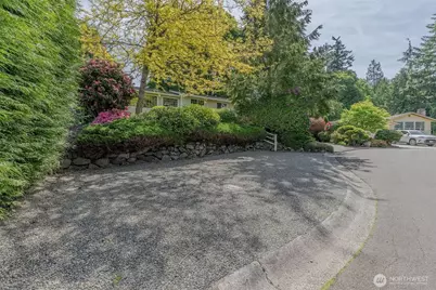 8017 47th Place W, Mukilteo, WA 98275 - Photo 3