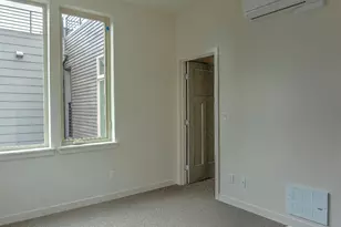 3625 Evanston Ave N, Seattle, WA 98103 - Photo 11