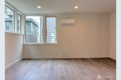3625 Evanston Avenue N #A, Seattle, WA 98103 - Photo 9