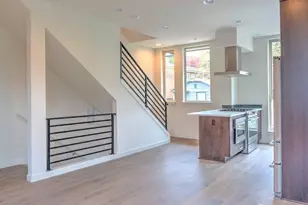 3625 Evanston Ave N, Seattle, WA 98103 - Photo 7