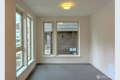 3625 Evanston Avenue N #A, Seattle, WA 98103 - Photo 3
