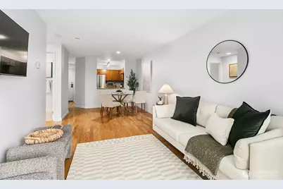 1300 W Boston Street #24, Seattle, WA 98119 - Photo 13