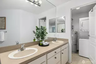 1300 W Boston St, Seattle, WA 98119 - Photo 19