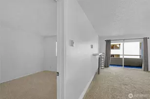 22213 6th Ave S, Des Moines, WA 98198 - Photo 23