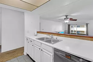 22213 6th Ave S, Des Moines, WA 98198 - Photo 17