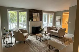 1017 185th Ave NE, Bellevue, WA 98008 - Photo 3