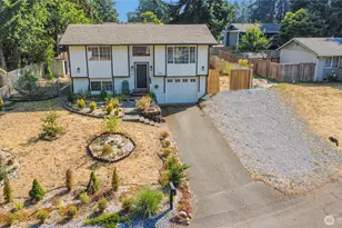 902 194th Street E, Spanaway, WA 98387 - Photo 3