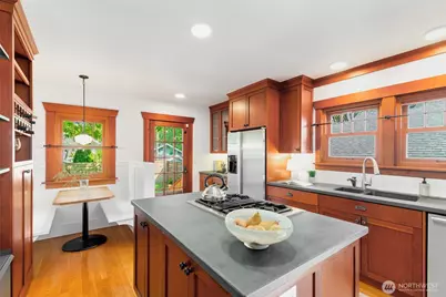 3240 35th Avenue S, Seattle, WA 98144 - Photo 17