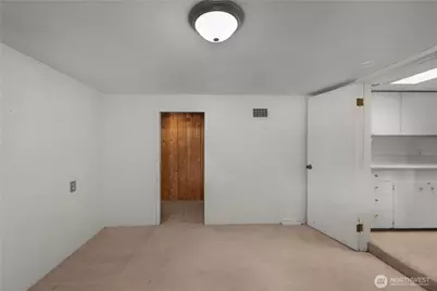 1612 Capitol Way S, Olympia, WA 98501 - Photo 25