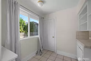 1612 Capitol Way S, Olympia, WA 98501 - Photo 17