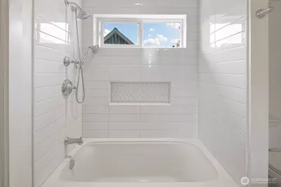 2211 NW 60th Street, Seattle, WA 98107 - Photo 29